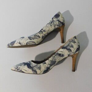 Rockport Total Motion Adiprene Comfort Blue White Canvas Floral 3" Heels Womens